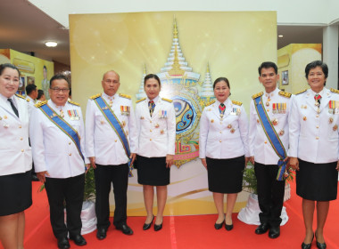 จังหวัดชลบุรีจัดงานสโมสรสันนิบาตเฉลิมพระเกียรติพระบาทสมเด็จพระเจ้าอยู่หัวเนื่องในโอกาสพระราชพิธีมหามงคลเฉลิมพระชนมพรรษา 6 รอบ 28 กรกฎาคม 2567 ... พารามิเตอร์รูปภาพ 105